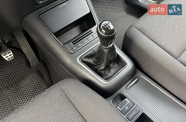 Позашляховик / Кросовер Volkswagen Tiguan 2013 в 