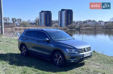 Позашляховик / Кросовер Volkswagen Tiguan 2018 в Вінниці