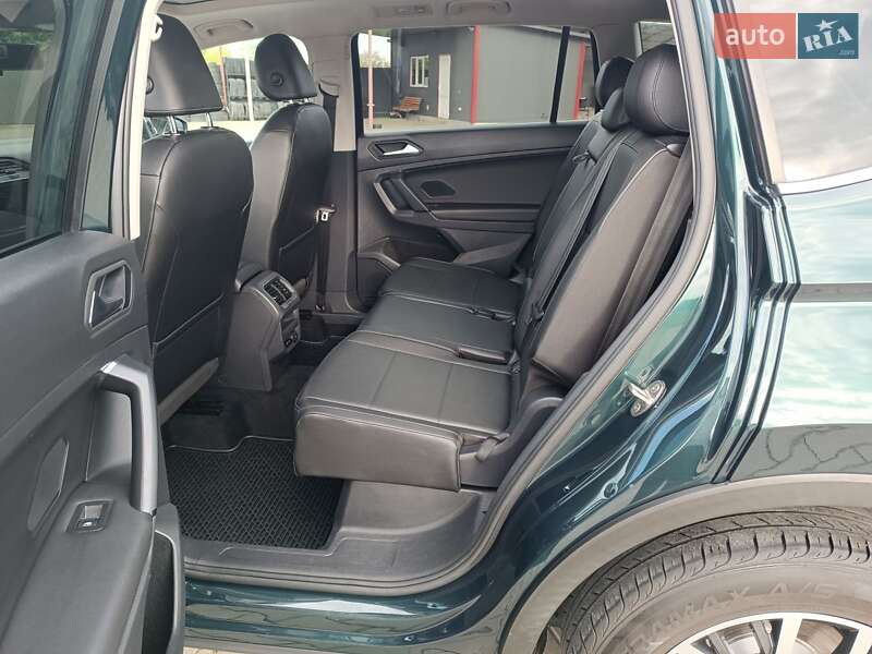 Внедорожник / Кроссовер Volkswagen Tiguan 2019 в Черновцах фото 9 Внедорожник / Кроссовер Volkswagen Tiguan 2019 в Черновцах