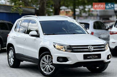 Внедорожник / Кроссовер Volkswagen Tiguan 2013 в 