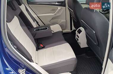 Позашляховик / Кросовер Volkswagen Tiguan 2017 в 