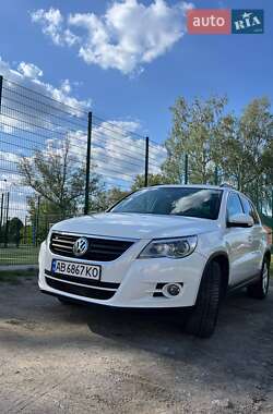 Позашляховик / Кросовер Volkswagen Tiguan 2008 в 