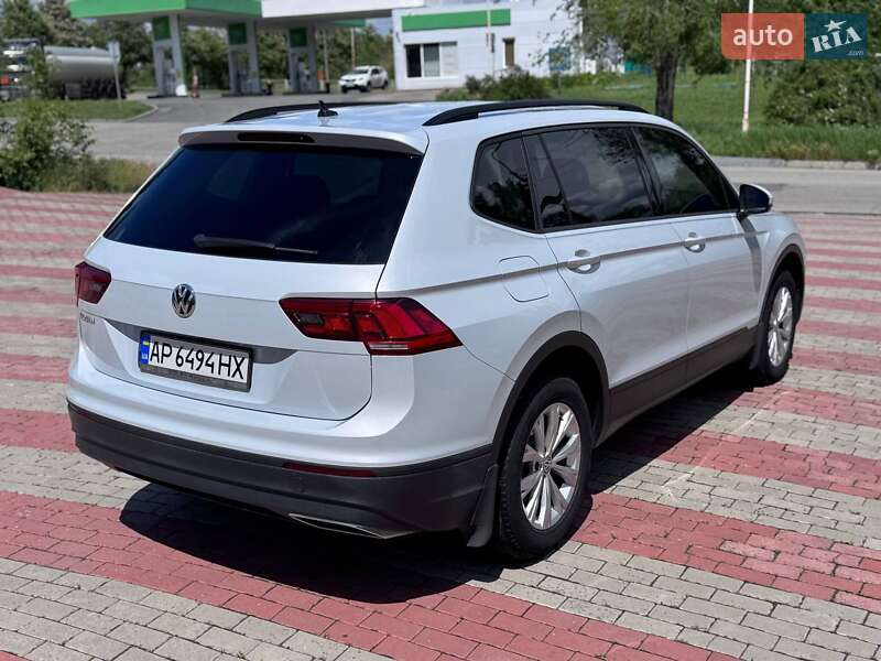 Внедорожник / Кроссовер Volkswagen Tiguan 2018 в Запорожье