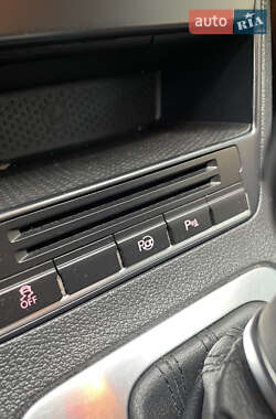 Позашляховик / Кросовер Volkswagen Tiguan 2011 в 