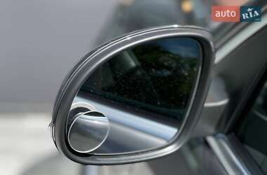 Позашляховик / Кросовер Volkswagen Tiguan 2013 в 