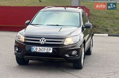 Внедорожник / Кроссовер Volkswagen Tiguan 2016 в Львове