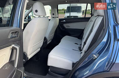 Позашляховик / Кросовер Volkswagen Tiguan 2019 в 