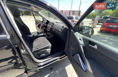 Внедорожник / Кроссовер Volkswagen Tiguan 2008 в 