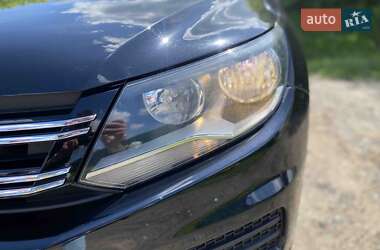 Внедорожник / Кроссовер Volkswagen Tiguan 2015 в 