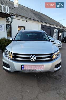 Позашляховик / Кросовер Volkswagen Tiguan 2017 в 