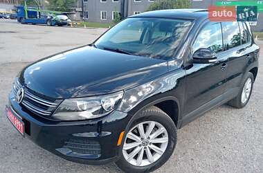 Внедорожник / Кроссовер Volkswagen Tiguan 2012 в 