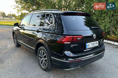 Внедорожник / Кроссовер Volkswagen Tiguan 2018 в 