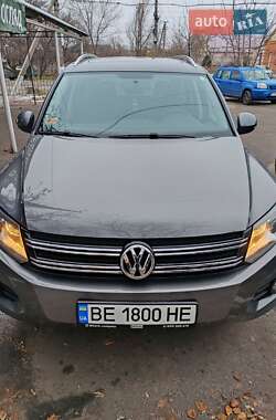 Позашляховик / Кросовер Volkswagen Tiguan 2014 в Кривому Розі