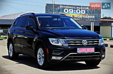 Позашляховик / Кросовер Volkswagen Tiguan 2019 в 