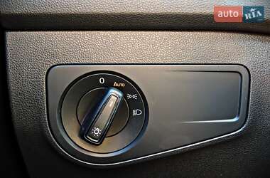 Позашляховик / Кросовер Volkswagen Tiguan 2019 в 
