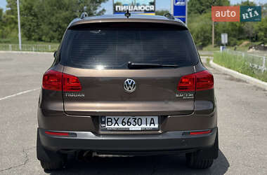 Внедорожник / Кроссовер Volkswagen Tiguan 2011 в 