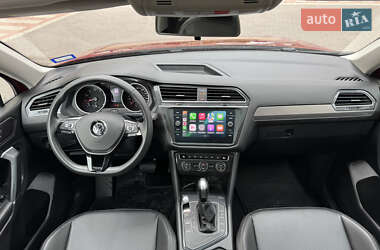 Внедорожник / Кроссовер Volkswagen Tiguan 2019 в 