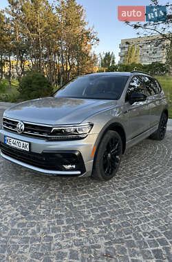 Внедорожник / Кроссовер Volkswagen Tiguan 2021 в Днепре
