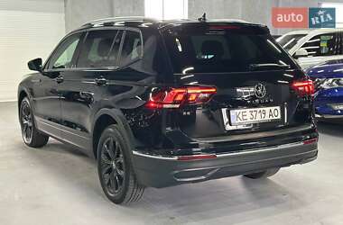 Внедорожник / Кроссовер Volkswagen Tiguan 2024 в 