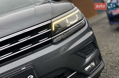 Внедорожник / Кроссовер Volkswagen Tiguan 2020 в 