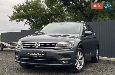 Внедорожник / Кроссовер Volkswagen Tiguan 2020 в 