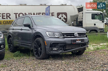 Внедорожник / Кроссовер Volkswagen Tiguan 2020 в Львове
