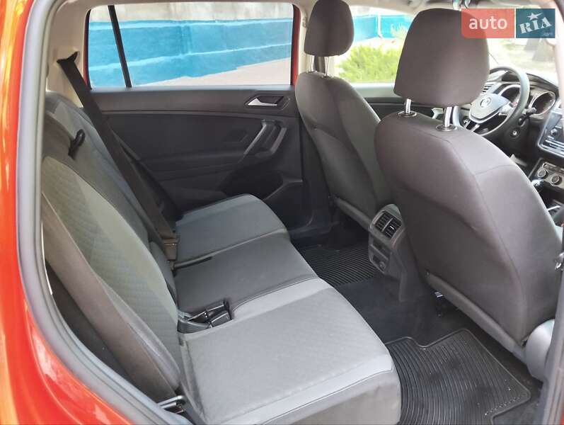 Позашляховик / Кросовер Volkswagen Tiguan 2019 в Сумах