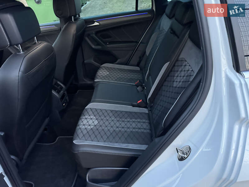 Позашляховик / Кросовер Volkswagen Tiguan 2023 в Києві