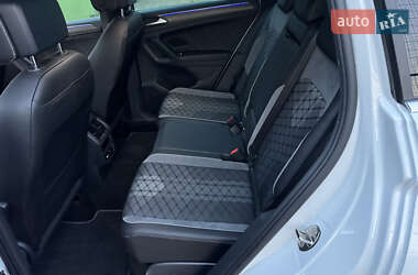 Позашляховик / Кросовер Volkswagen Tiguan 2023 в 