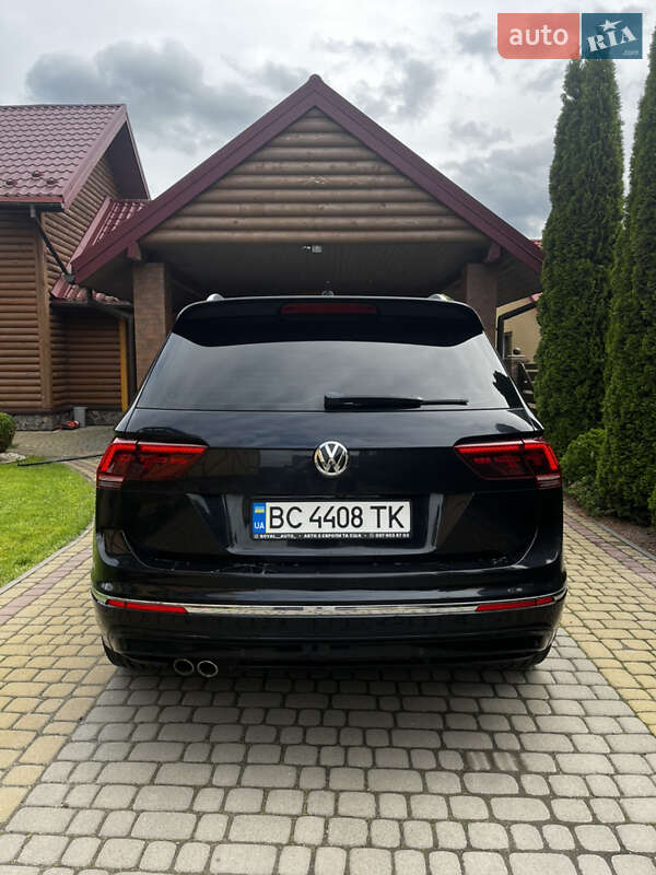 Позашляховик / Кросовер Volkswagen Tiguan 2016 в Львові