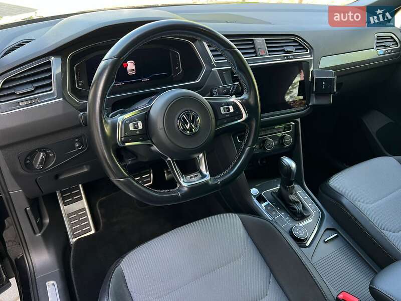 Внедорожник / Кроссовер Volkswagen Tiguan 2020 в Ужгороде