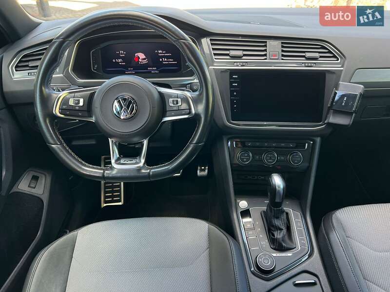 Внедорожник / Кроссовер Volkswagen Tiguan 2020 в Ужгороде