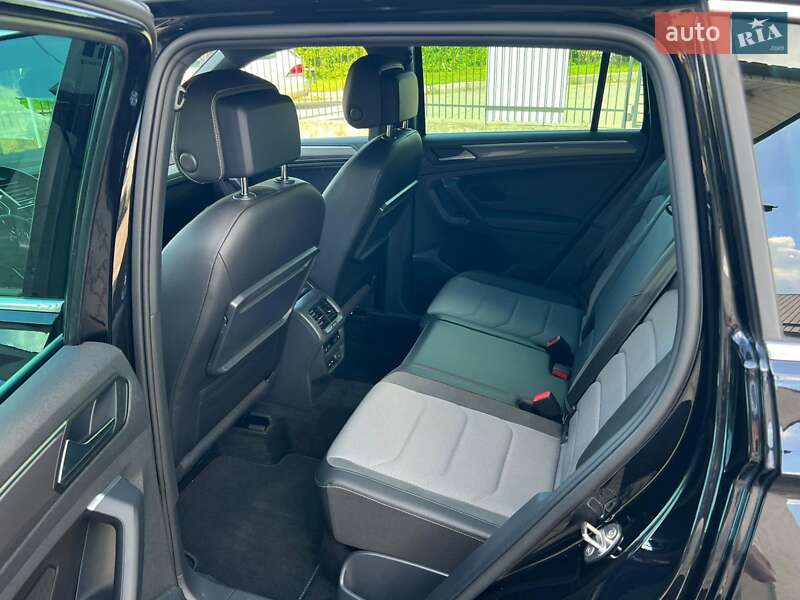 Внедорожник / Кроссовер Volkswagen Tiguan 2020 в Ужгороде