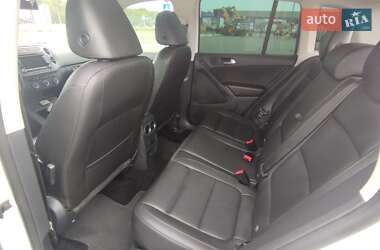 Внедорожник / Кроссовер Volkswagen Tiguan 2013 в 