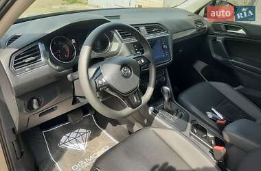 Внедорожник / Кроссовер Volkswagen Tiguan 2020 в 