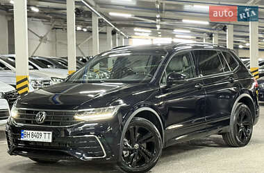 Внедорожник / Кроссовер Volkswagen Tiguan 2023 в Одессе