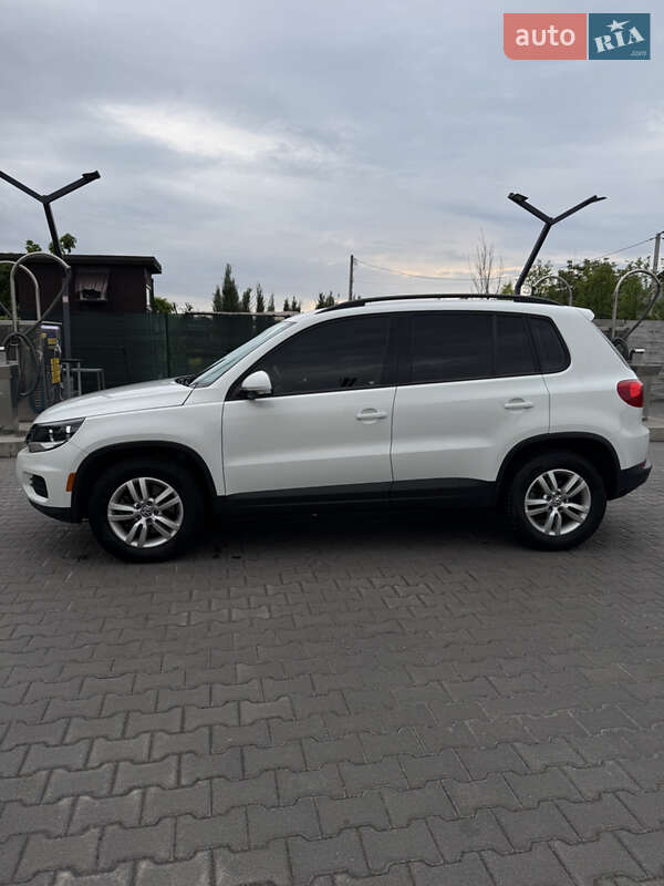 Внедорожник / Кроссовер Volkswagen Tiguan 2016 в Белой Церкви