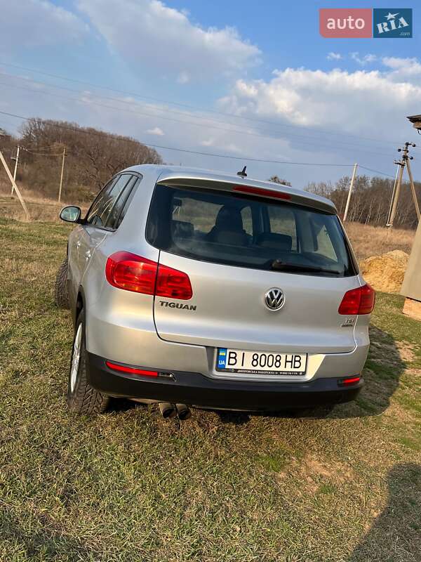 Внедорожник / Кроссовер Volkswagen Tiguan 2011 в Полтаве фото 8 Внедорожник / Кроссовер Volkswagen Tiguan 2011 в Полтаве