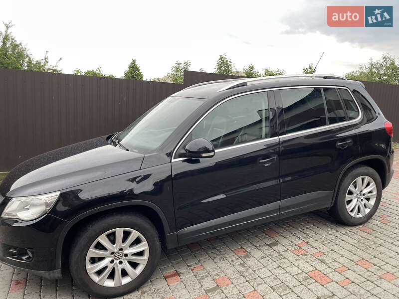 Внедорожник / Кроссовер Volkswagen Tiguan 2008 в Киеве