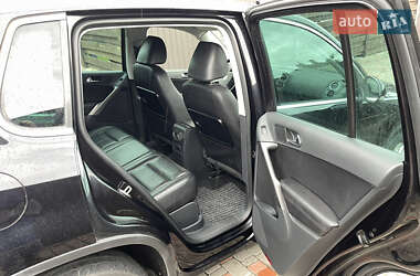Внедорожник / Кроссовер Volkswagen Tiguan 2008 в 