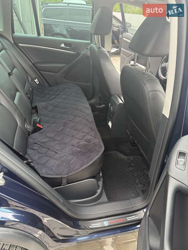 Внедорожник / Кроссовер Volkswagen Tiguan 2012 в Ивано-Франковске