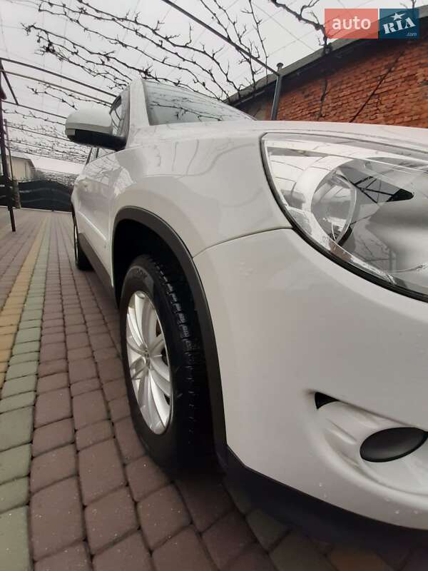 Внедорожник / Кроссовер Volkswagen Tiguan 2011 в Иршаве фото 16 Внедорожник / Кроссовер Volkswagen Tiguan 2011 в Иршаве