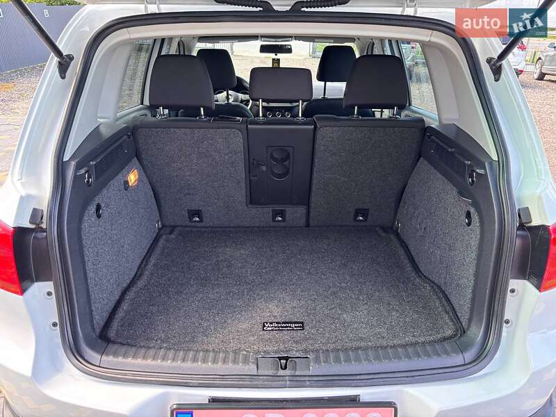 Позашляховик / Кросовер Volkswagen Tiguan 2017 в Львові