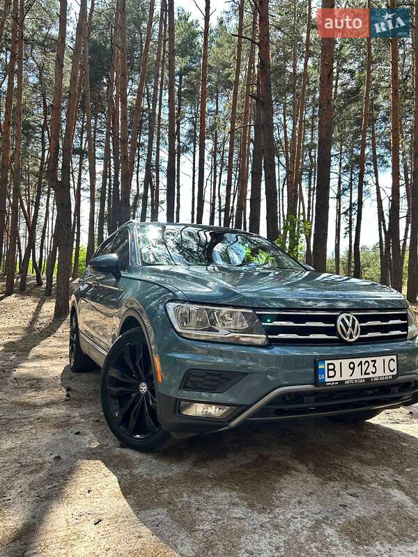 Позашляховик / Кросовер Volkswagen Tiguan 2020 в Полтаві
