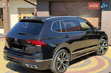 Позашляховик / Кросовер Volkswagen Tiguan 2024 в 