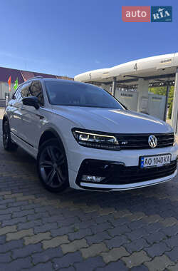 Внедорожник / Кроссовер Volkswagen Tiguan 2016 в Иршаве