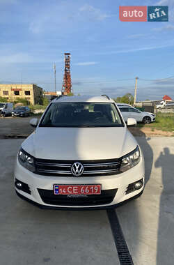 Внедорожник / Кроссовер Volkswagen Tiguan 2011 в Калуше