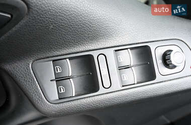 Внедорожник / Кроссовер Volkswagen Tiguan 2014 в 