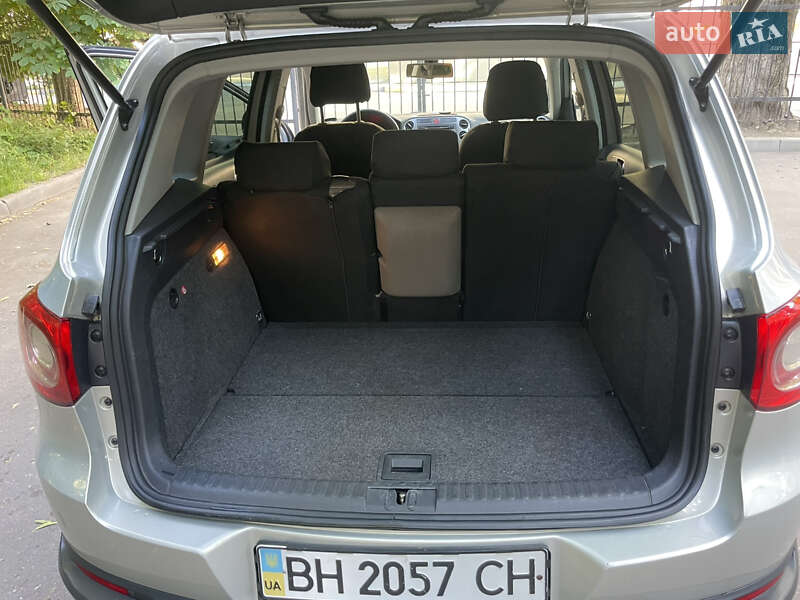 Внедорожник / Кроссовер Volkswagen Tiguan 2008 в Одессе