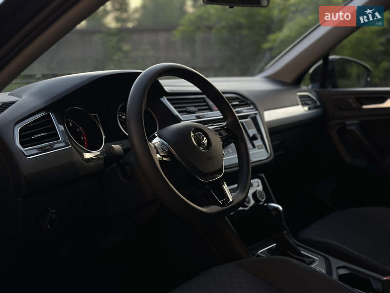Внедорожник / Кроссовер Volkswagen Tiguan 2021 в Броварах